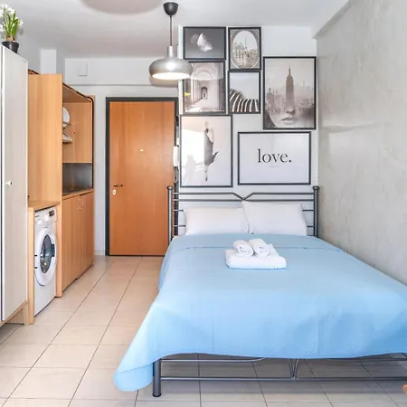 Kosmos Service Beautiful 3 With Additional Cost Parking Apartament Saloniki