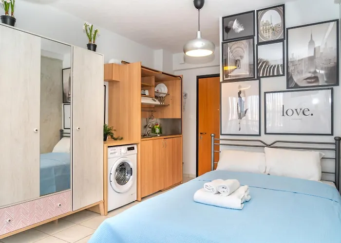 Kosmos Service Beautiful 3 Apartament